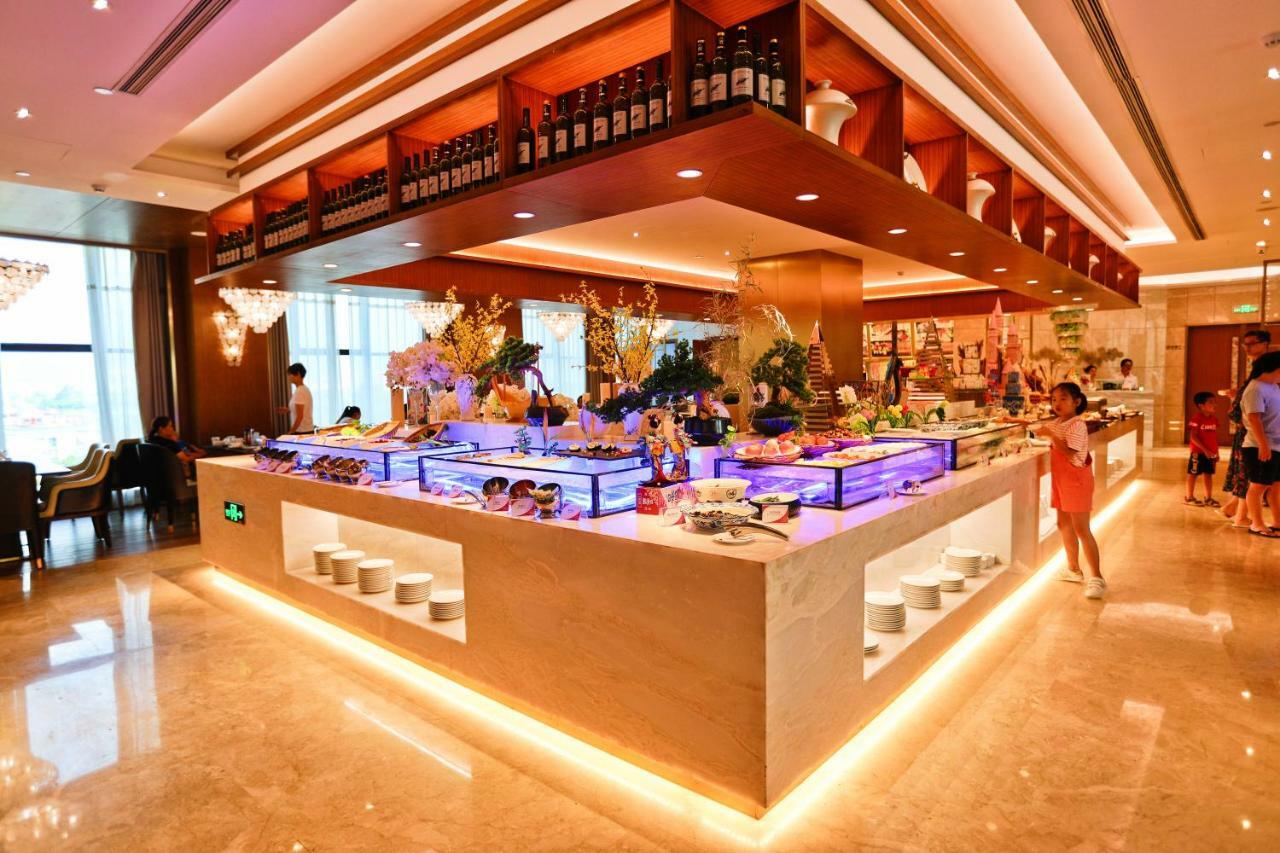 Ramada Plaza Fuxian Lake Chengjiang  Eksteriør bilde