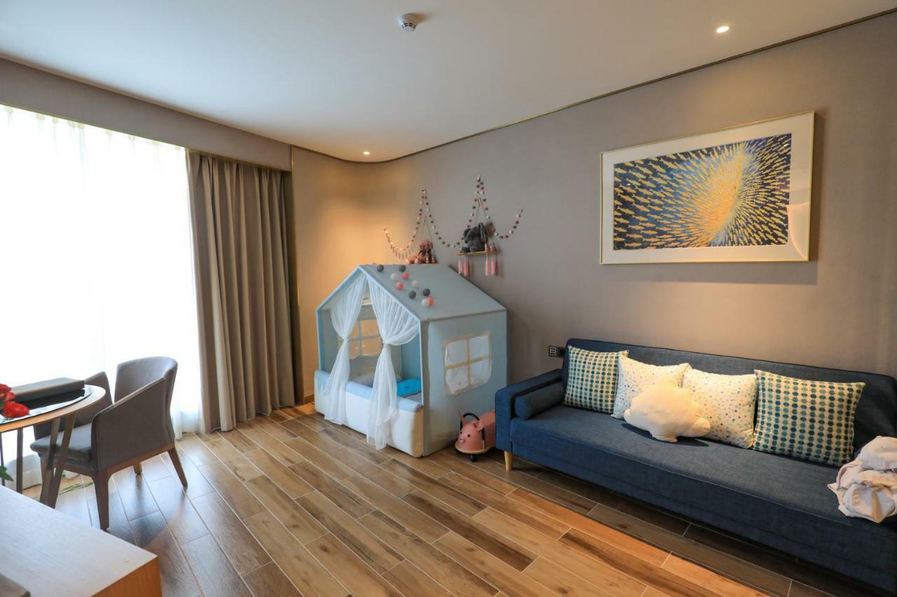 Ramada Plaza Fuxian Lake Chengjiang  Eksteriør bilde