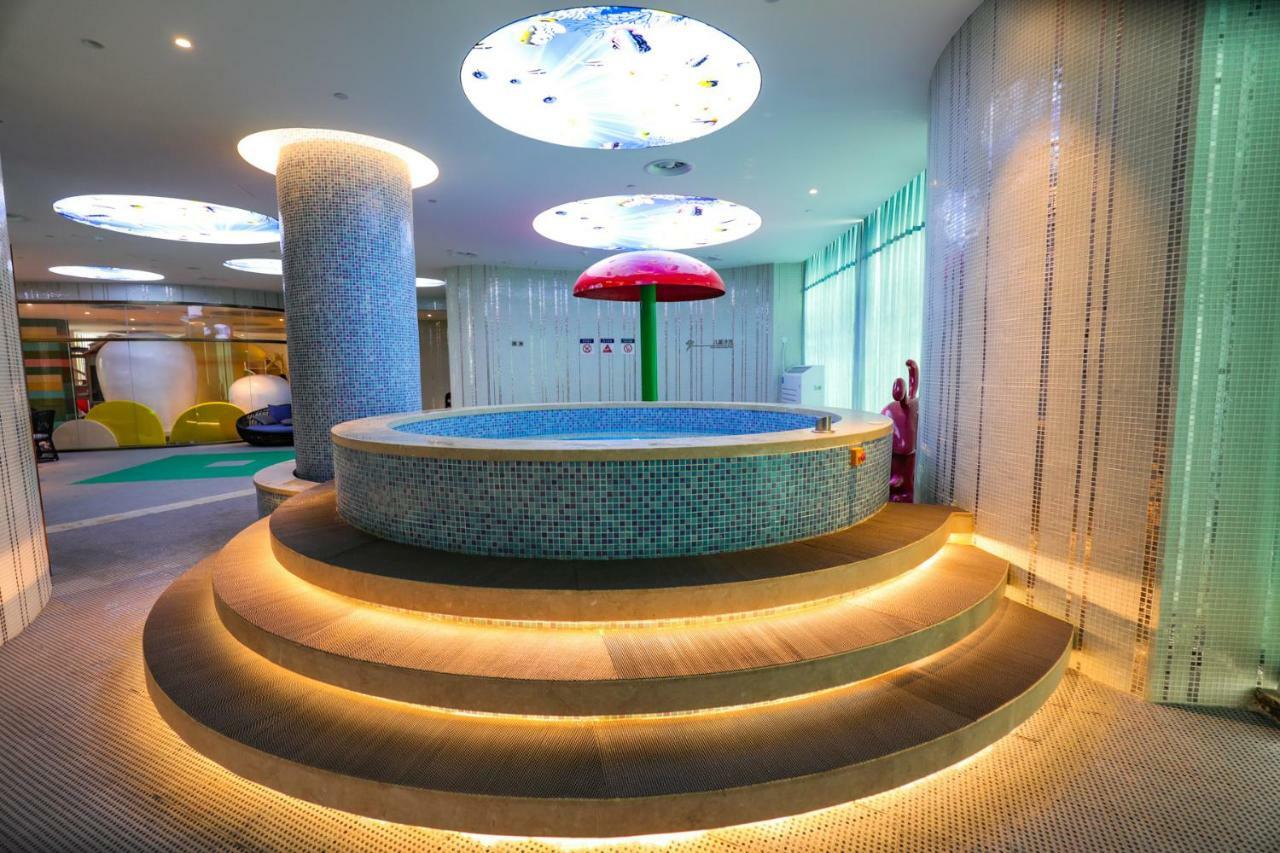 Ramada Plaza Fuxian Lake Chengjiang  Eksteriør bilde
