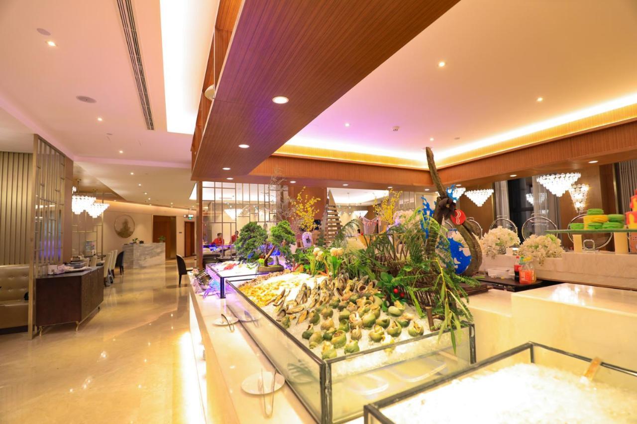 Ramada Plaza Fuxian Lake Chengjiang  Eksteriør bilde